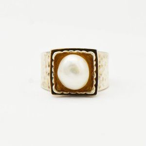 Sterling Silver Pearl Ring